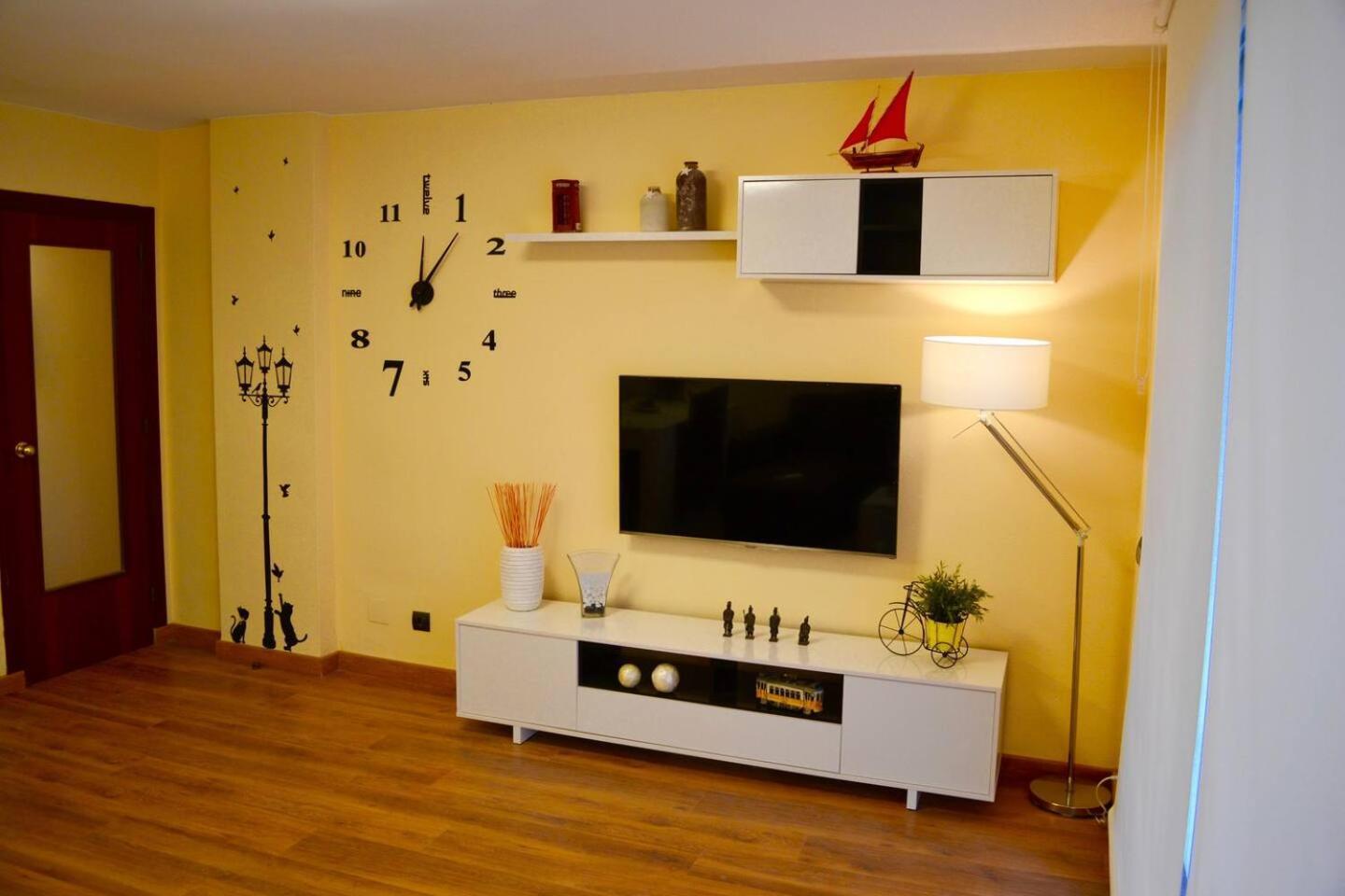 Holgaristic - Apartment Montblanc Seclo Салоу Екстериор снимка